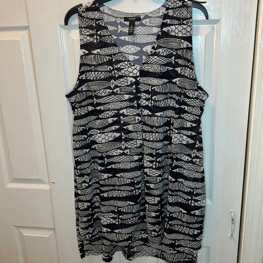 Alfani top size 2X